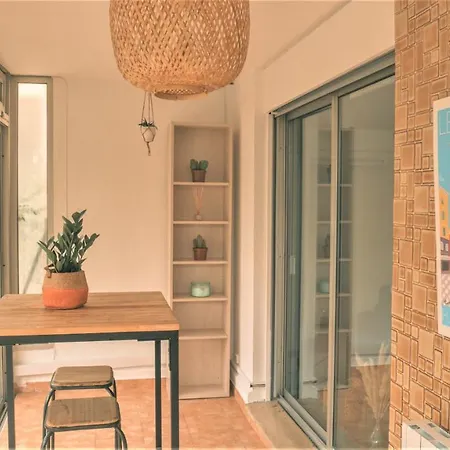 Apartament Parc Ferber - Studio, Rez-de-jardin, Proche Mer, Carras *